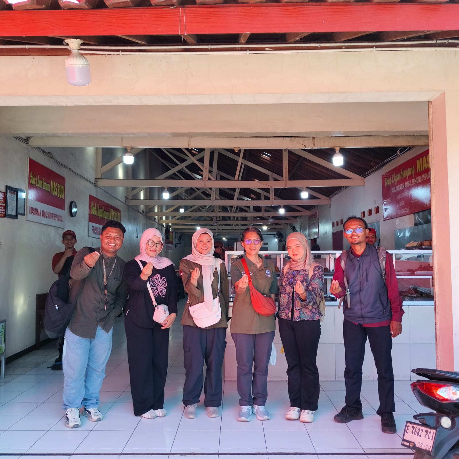 FINCAPES Dukung Peneliti Muda PPLH IPB University Kaji Program Restorasi Mangrove di Pantai Utara Jawa